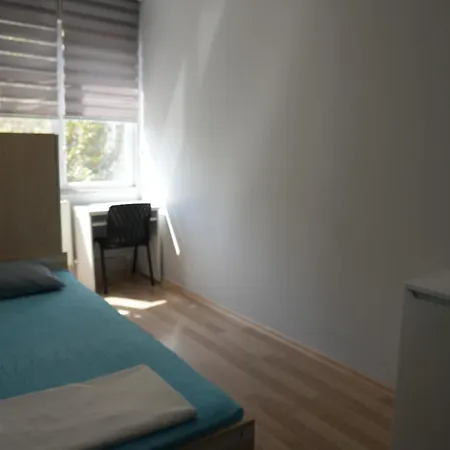 Sabiha Hanim Yurdu Only Male * Provincia di Istanbul
